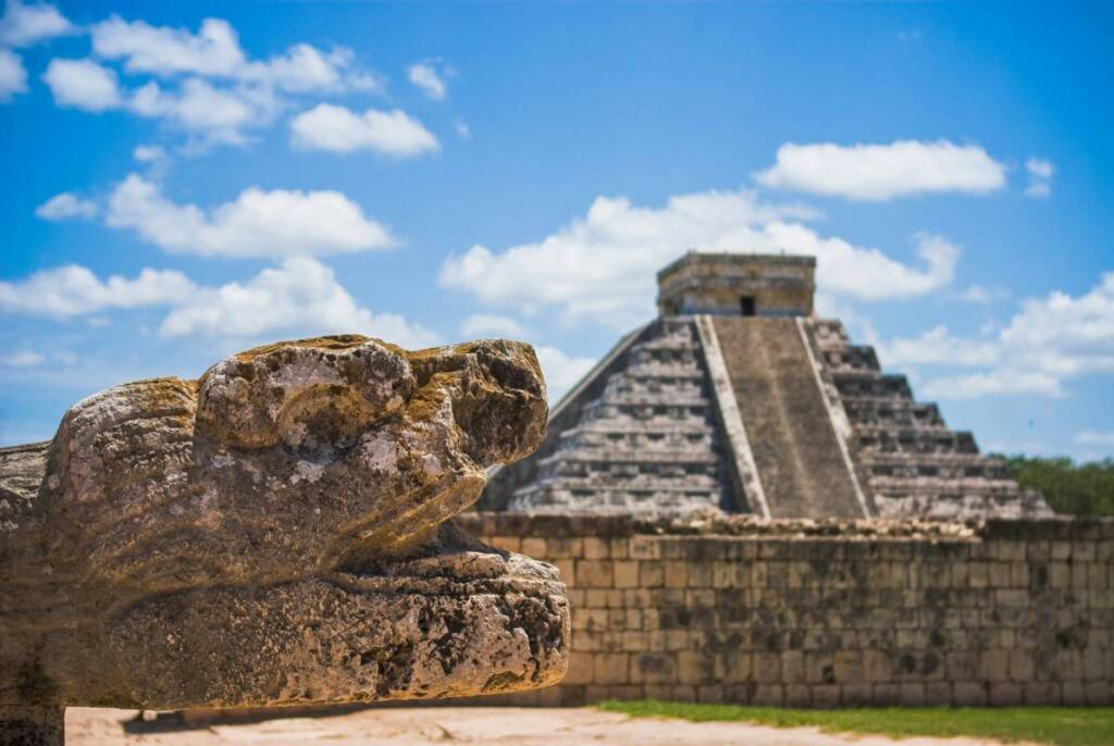 La magnifique pyramide de Chichén Itzá au Mexique