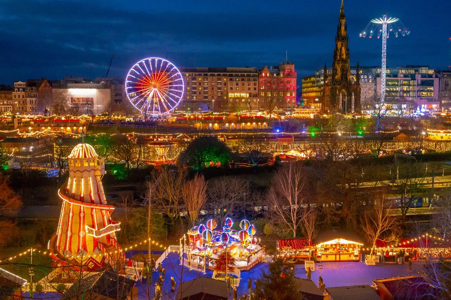 Le marché de Noël de Édimbourg, destinations voyage en décembre