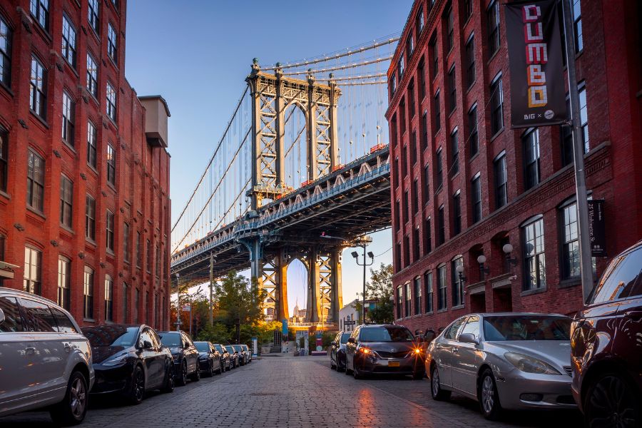 Découvrez le quartier de DUMBO