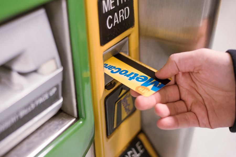 La MetroCard est la carte traditionnelle utilisée pour accéder au métro de New York.