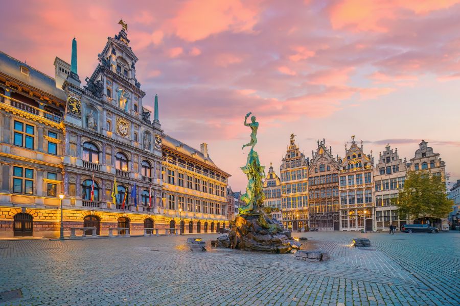 Grote Markt au coucher de soleil, Anvers
